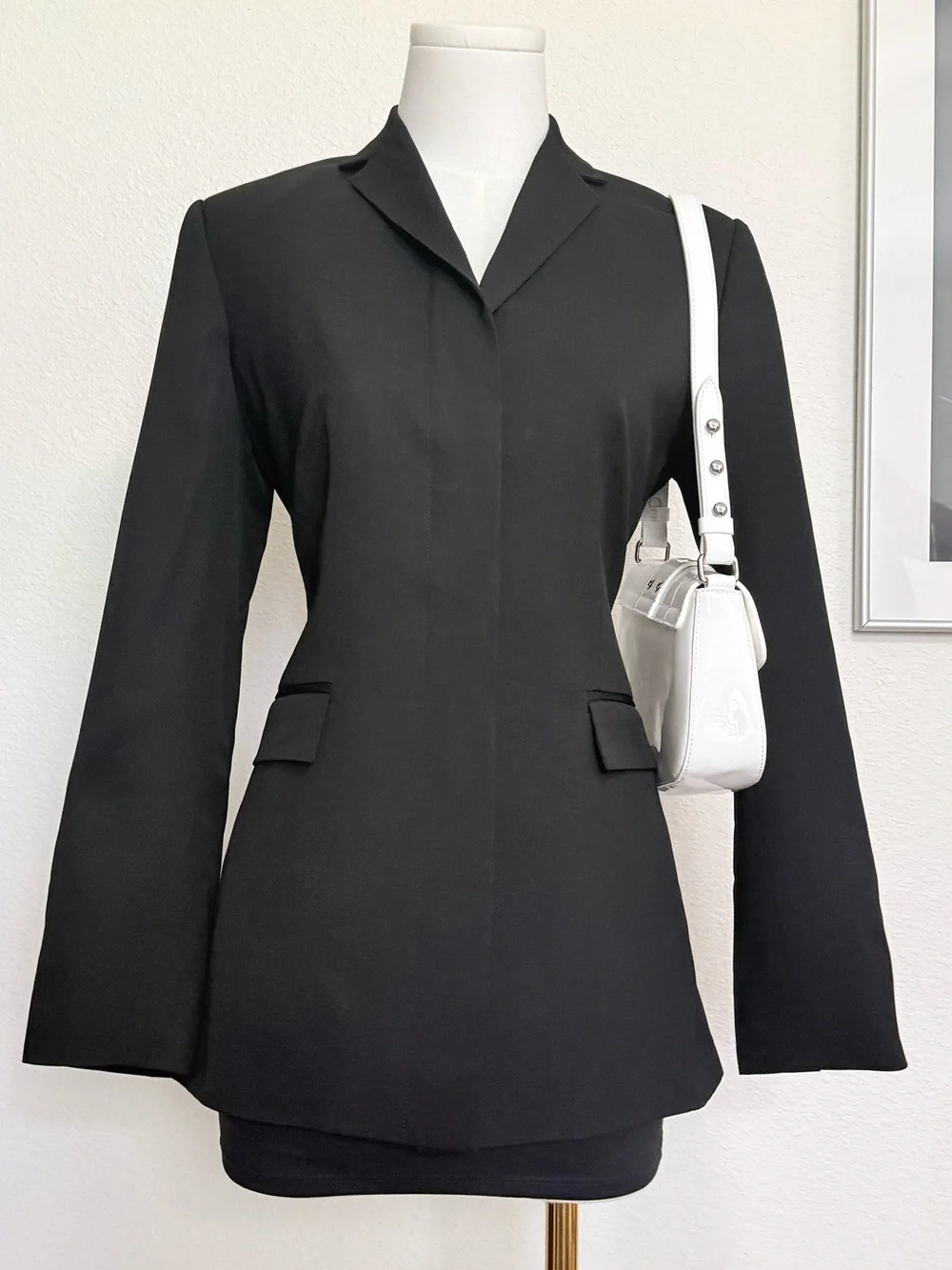 Banana Republic Fitted Waist Tailored Blazer Minimalist Dark Academia Chic - Picture 2 of 9